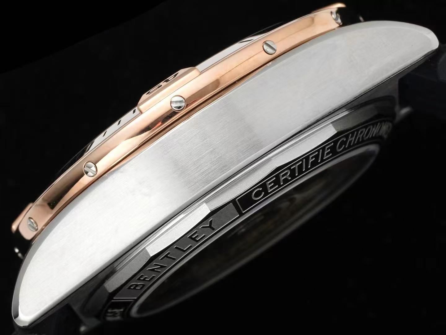 Breitling ブライトリング  クロノマット B01 42 ジャパン リミテッド