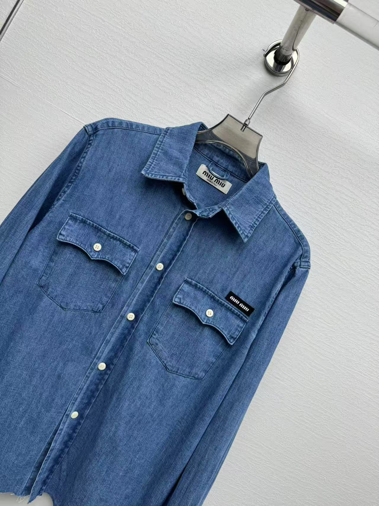 MIUMIU シャンブレー シャツ