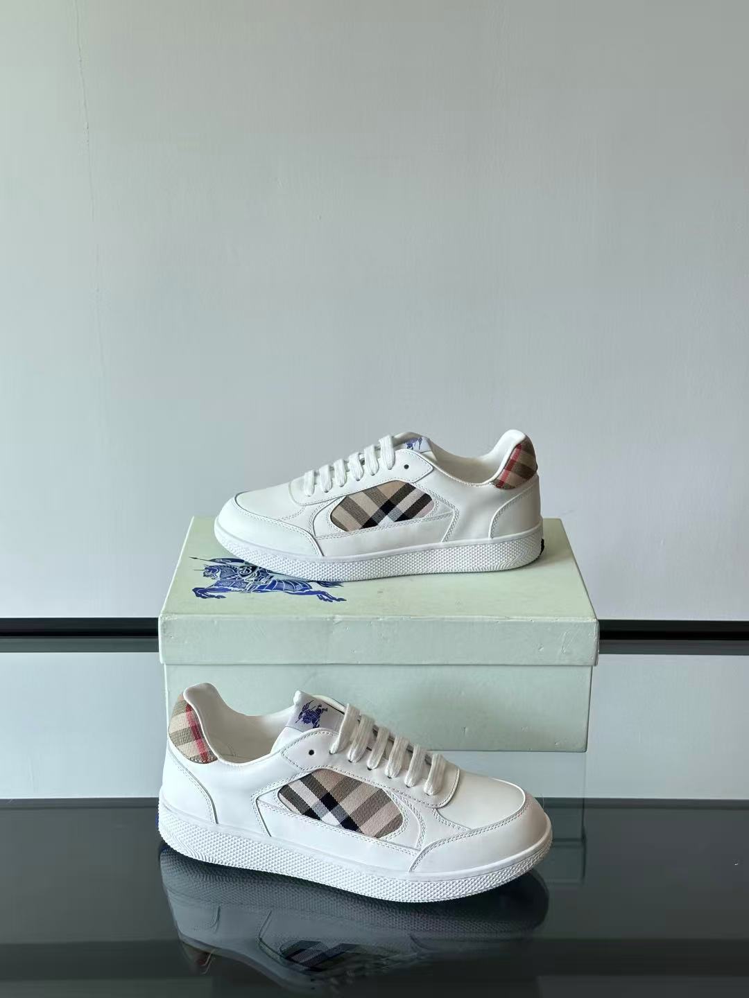 Burberry レザー＆チェック テラススニーカー​