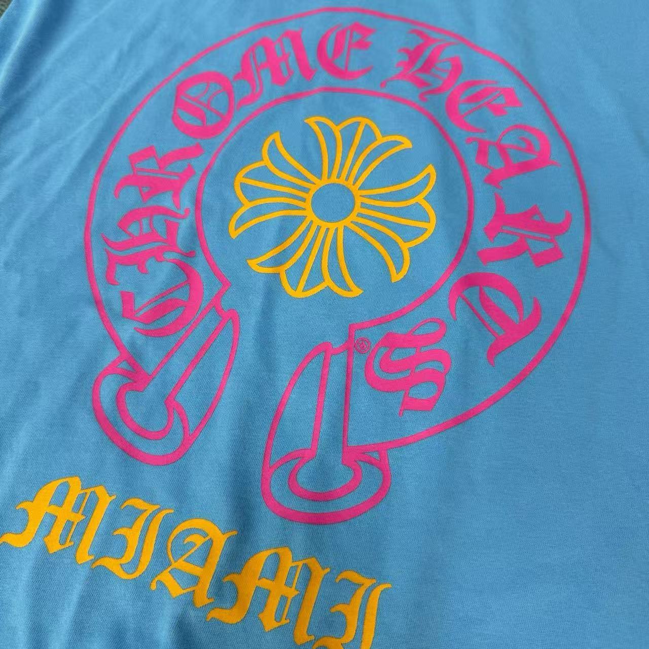 Chrome Hearts マイアミ限定バックホースシュープリントTシャツ CH T-SHRT LTD