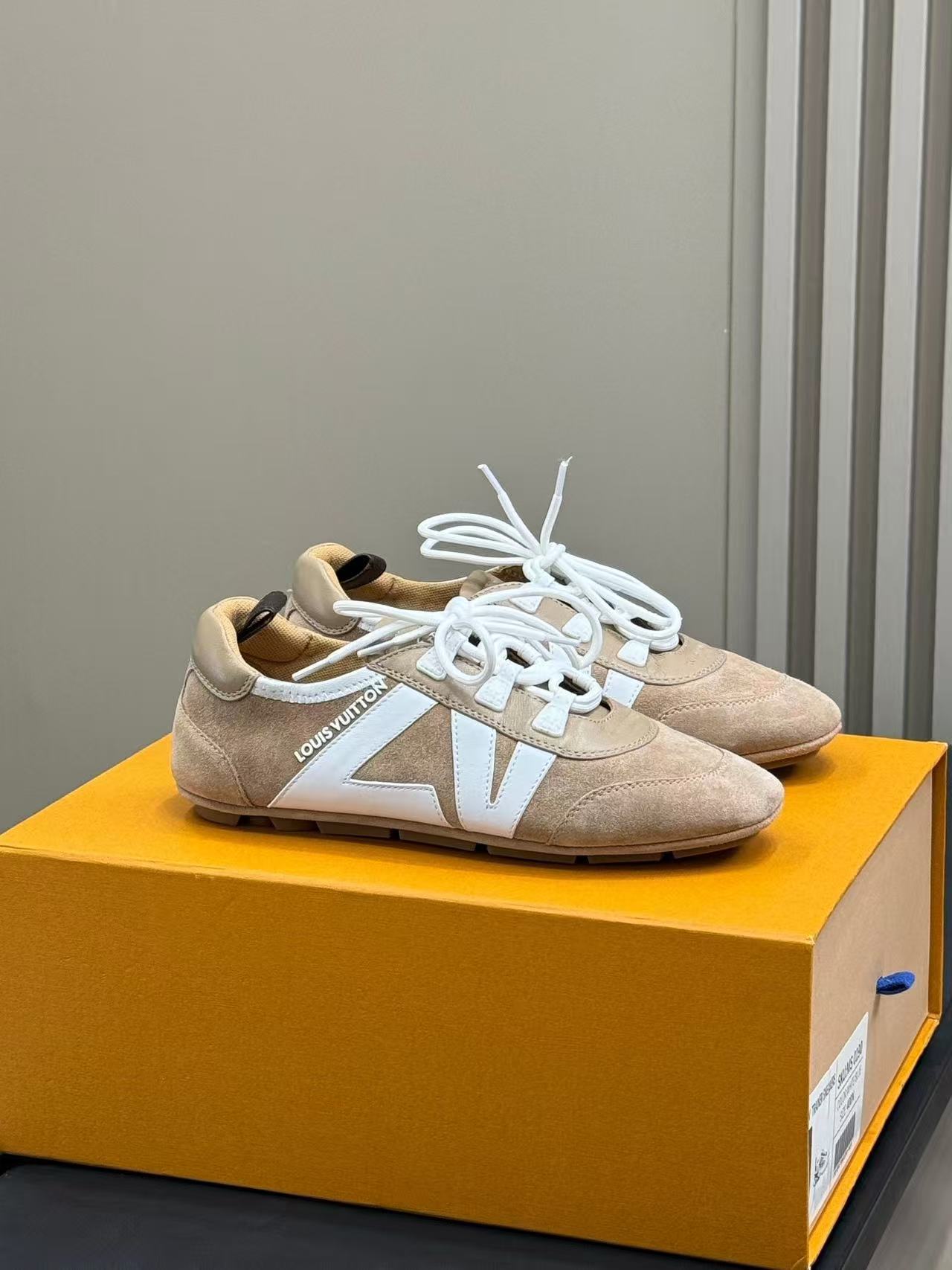 Louis vuitton スニーカリーナ