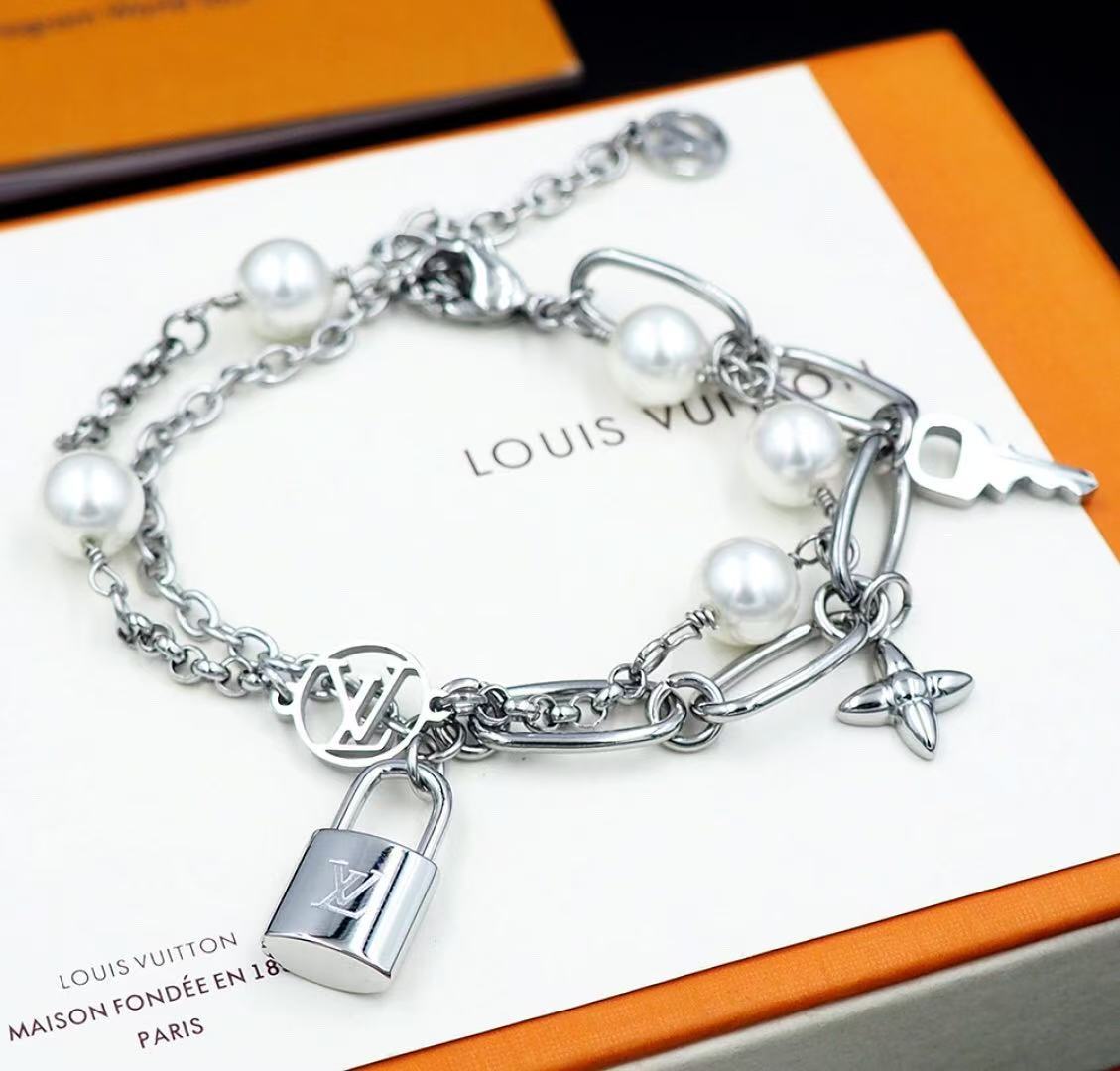 Louis vuitton ブレスレット･LV ミックス チェーンズ