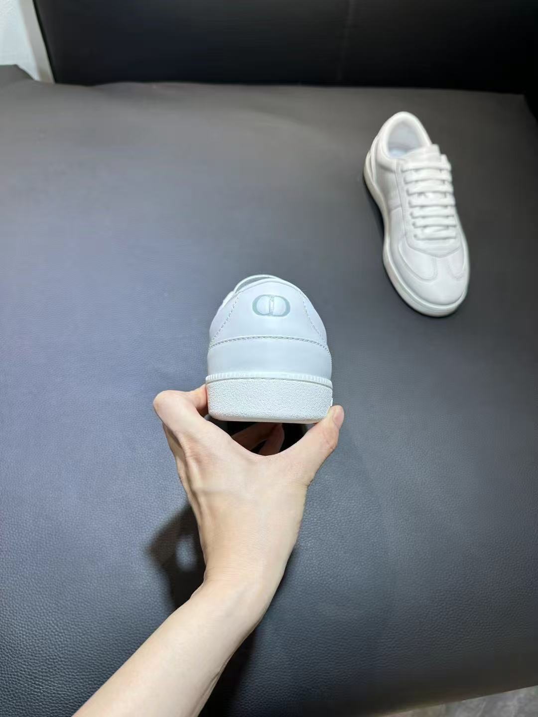 DIOR B01 マッチポイント スニーカー