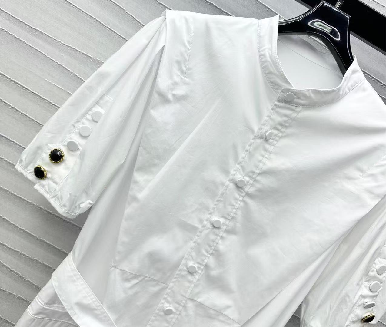 Louis vuitton パフスリーブ シャツドレス
