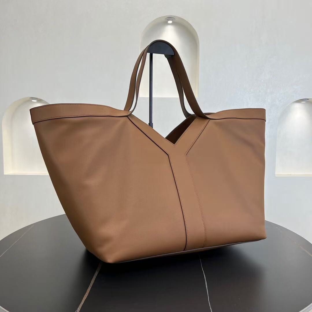 Saint Laurent サンローラン トート（レザー）