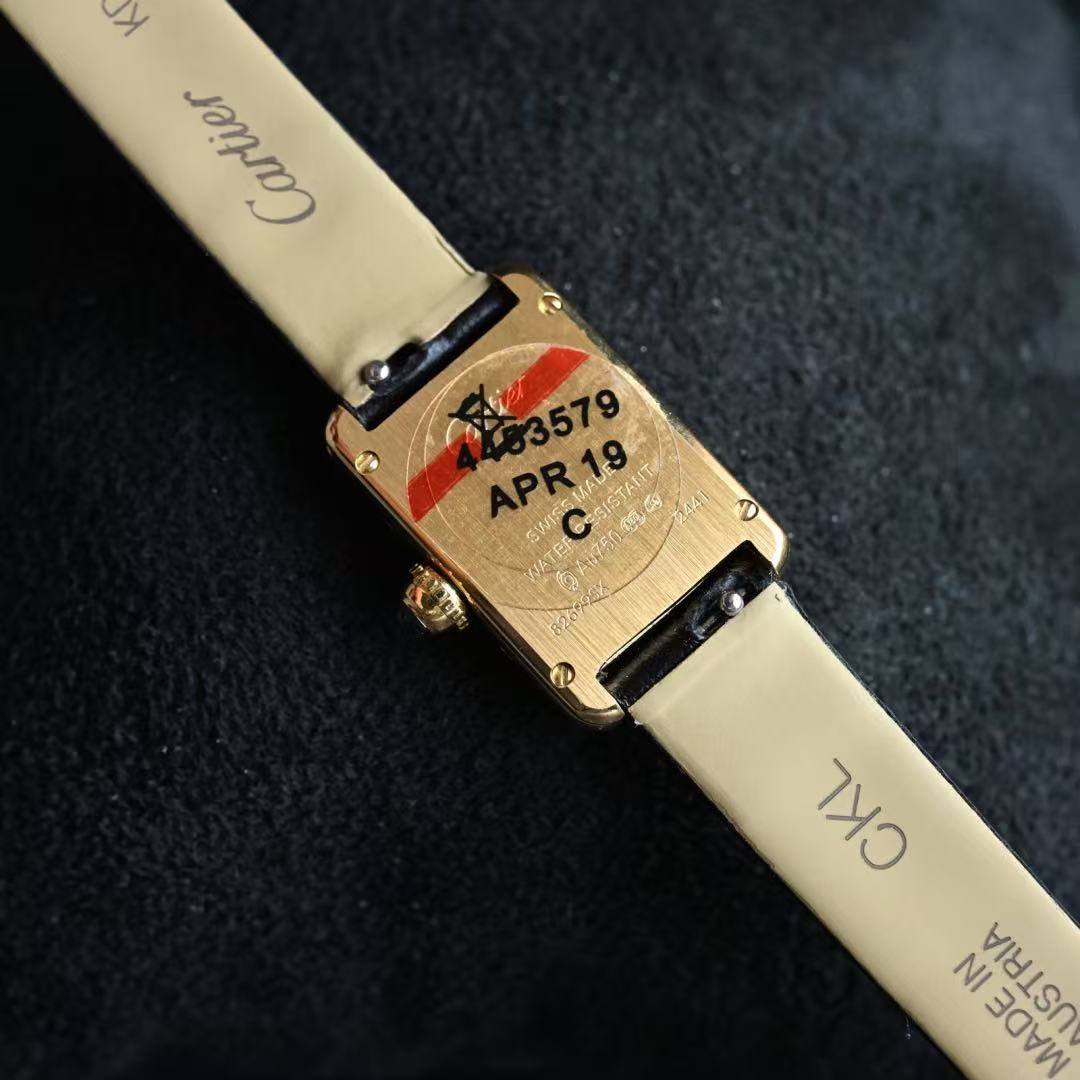 Cartier Tank Louis Cartier watch タンク ルイ カルティエ ウォッチ