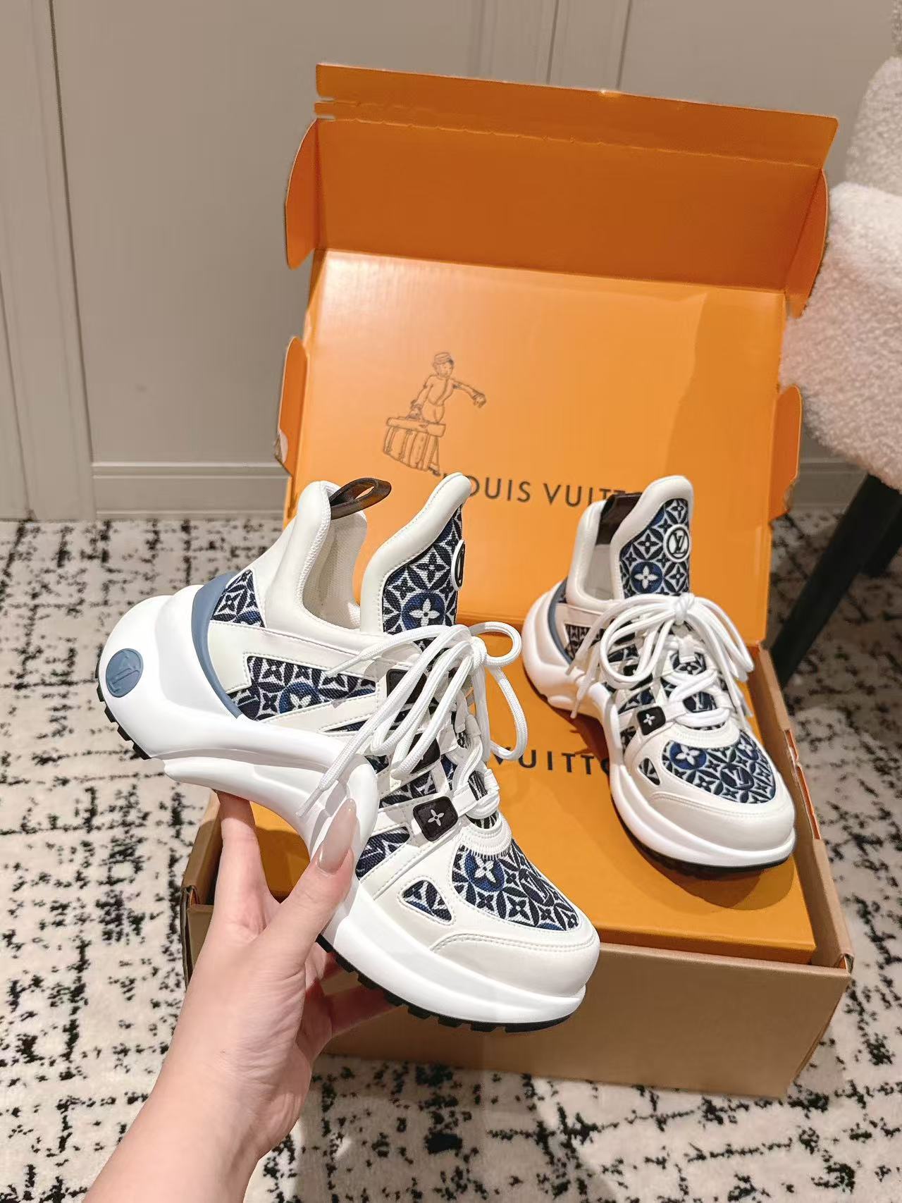 Louis vuitton アークライト スニーカー