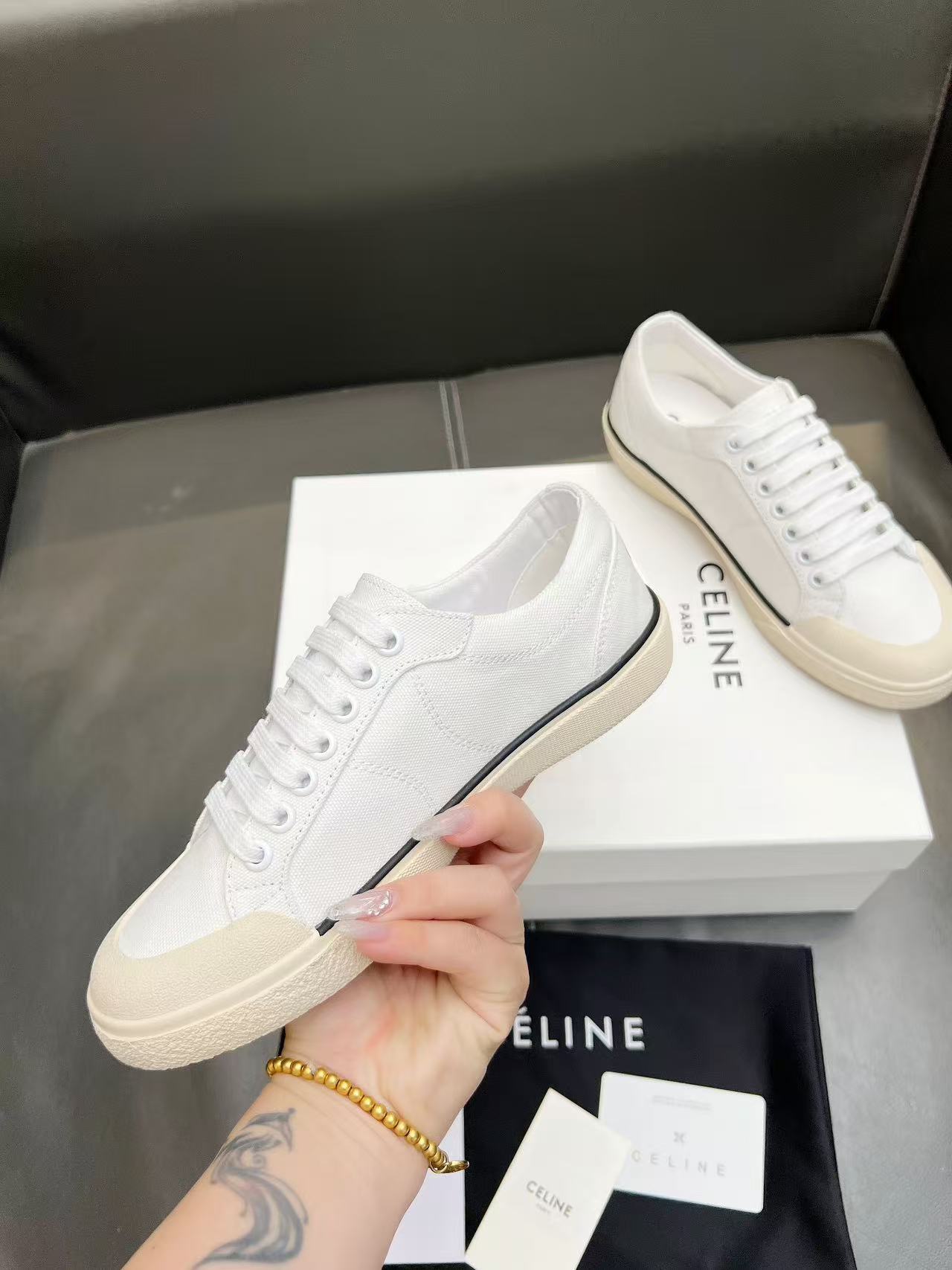 CELINE アラン トリオンフ スニーカー / キャンバス