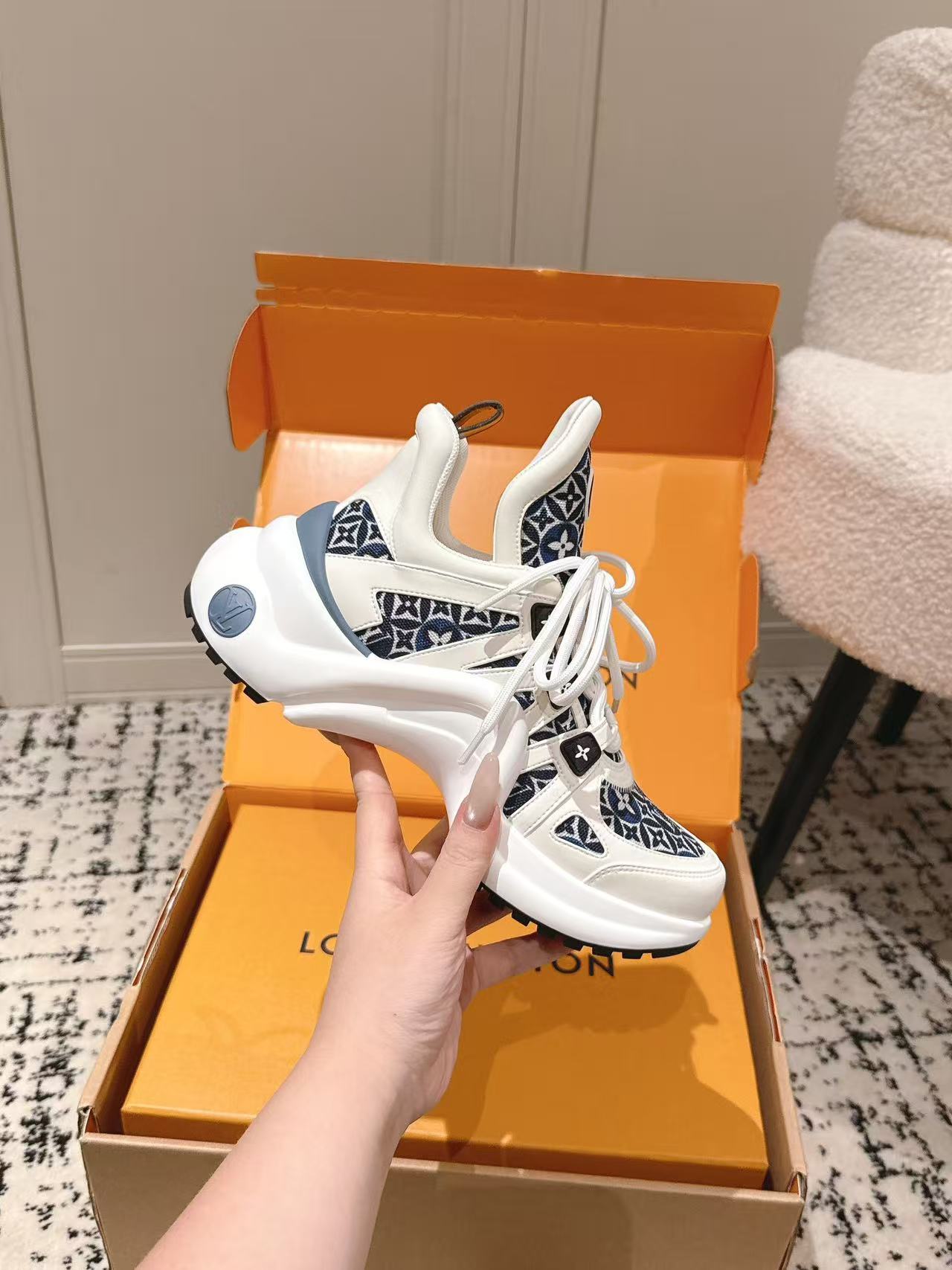 Louis vuitton アークライト スニーカー