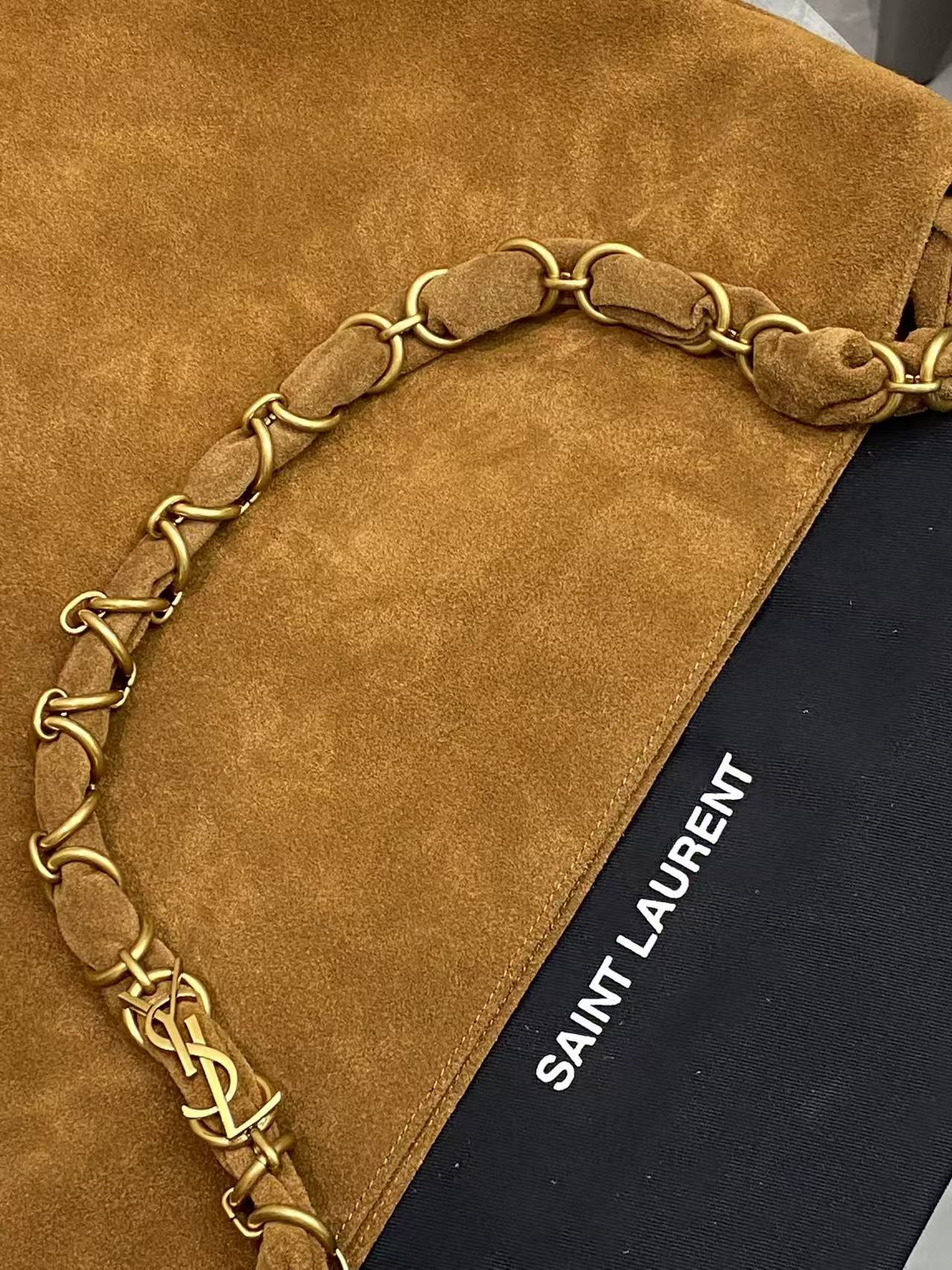  Saint Laurent サンローラン アマリア（スエード）