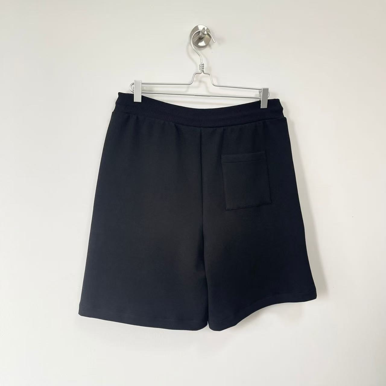 LV エンブロイダードジップジャージーフーディ+ショーツ