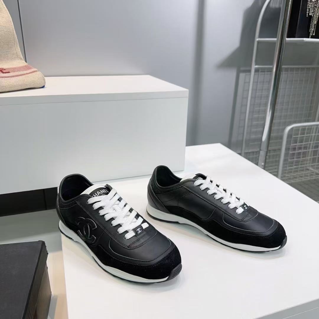 CHANEL 2025年春夏 プレコレクション  スニーカー