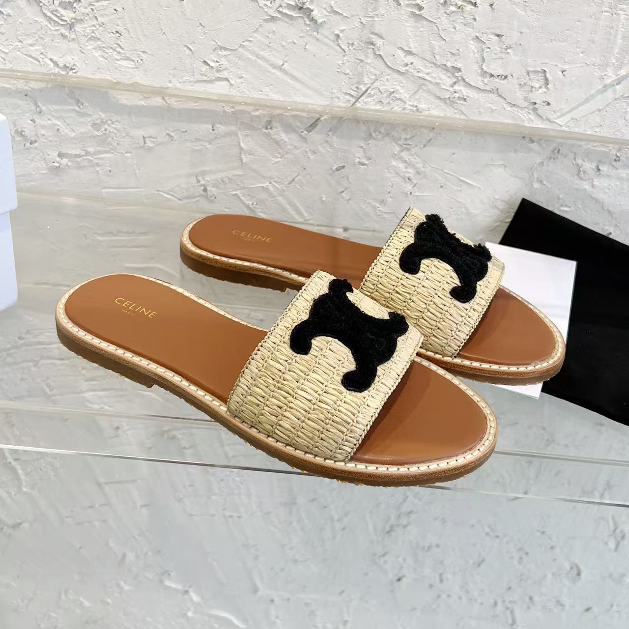 CELINE リンピア ミュール / ラフィア