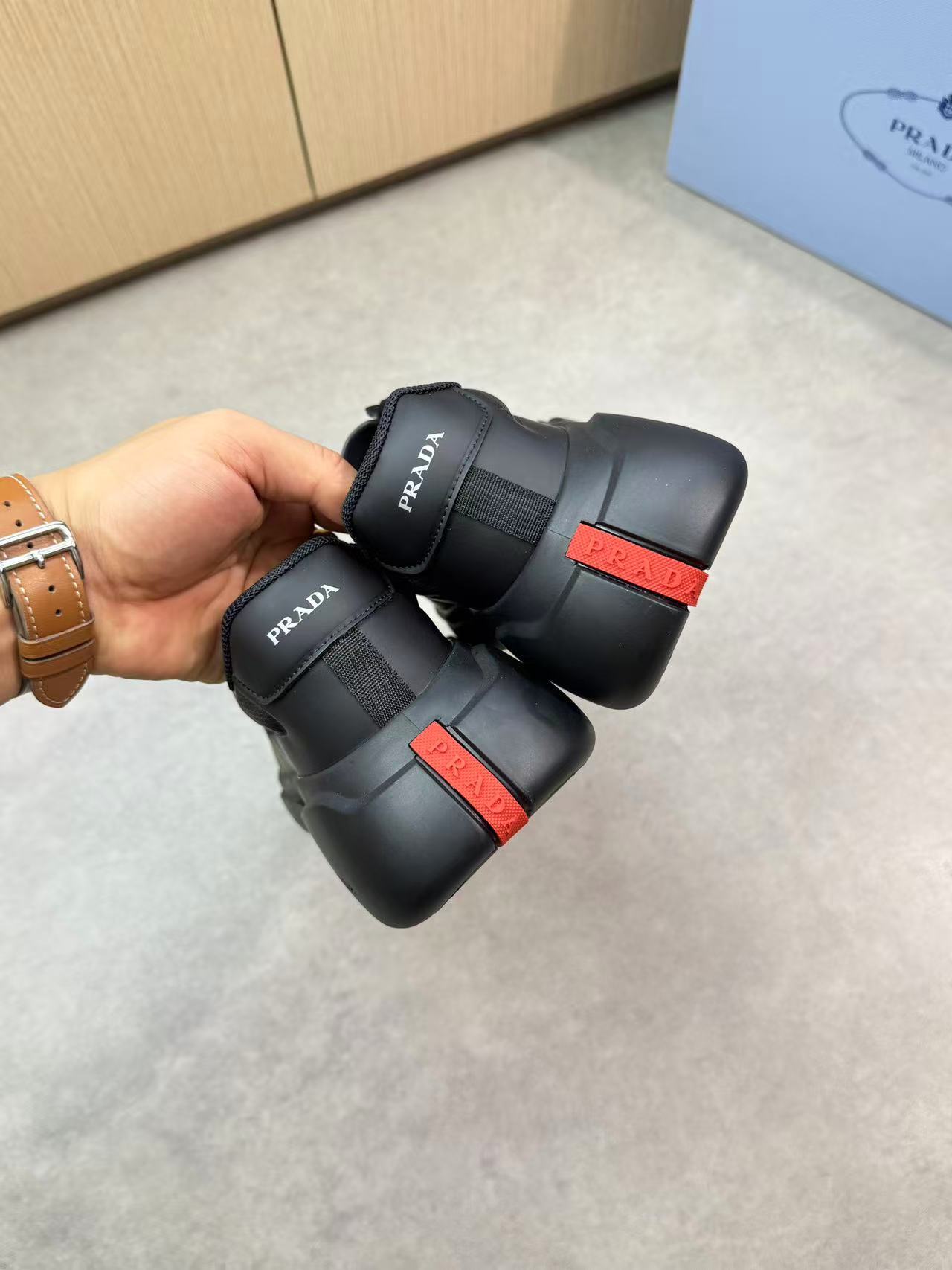 Prada アメリカズカップ Re-Nylon xバイクファブリック スニーカー