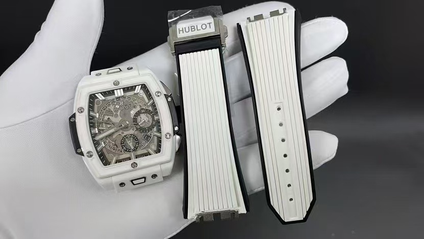 HUBLOT ウブロ ホワイトセラミック