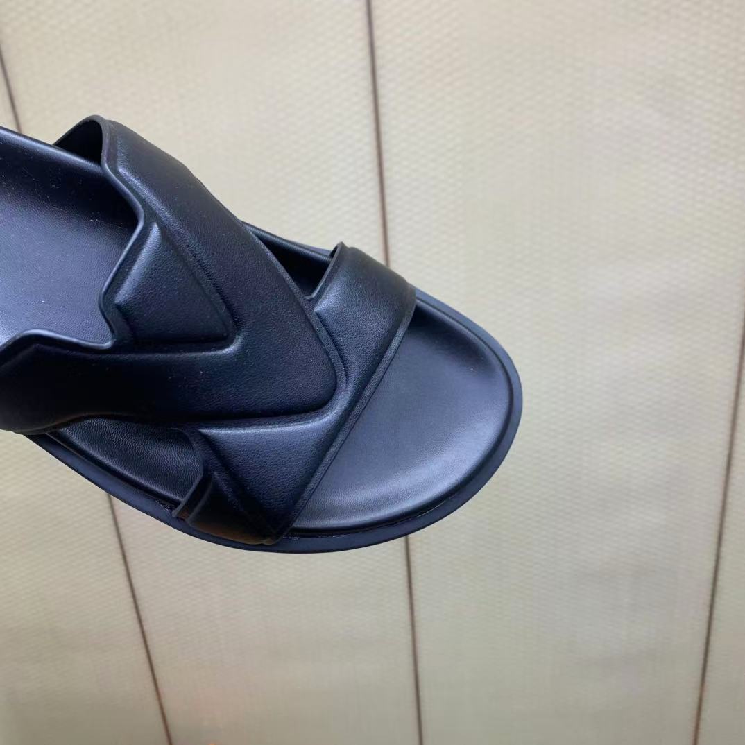 Louis vuitton オアシス ミュール