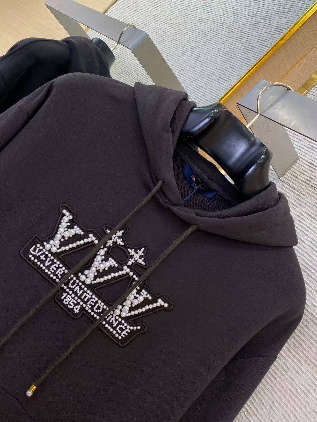 Louis vuitton パールエンベリッシュド フーディ