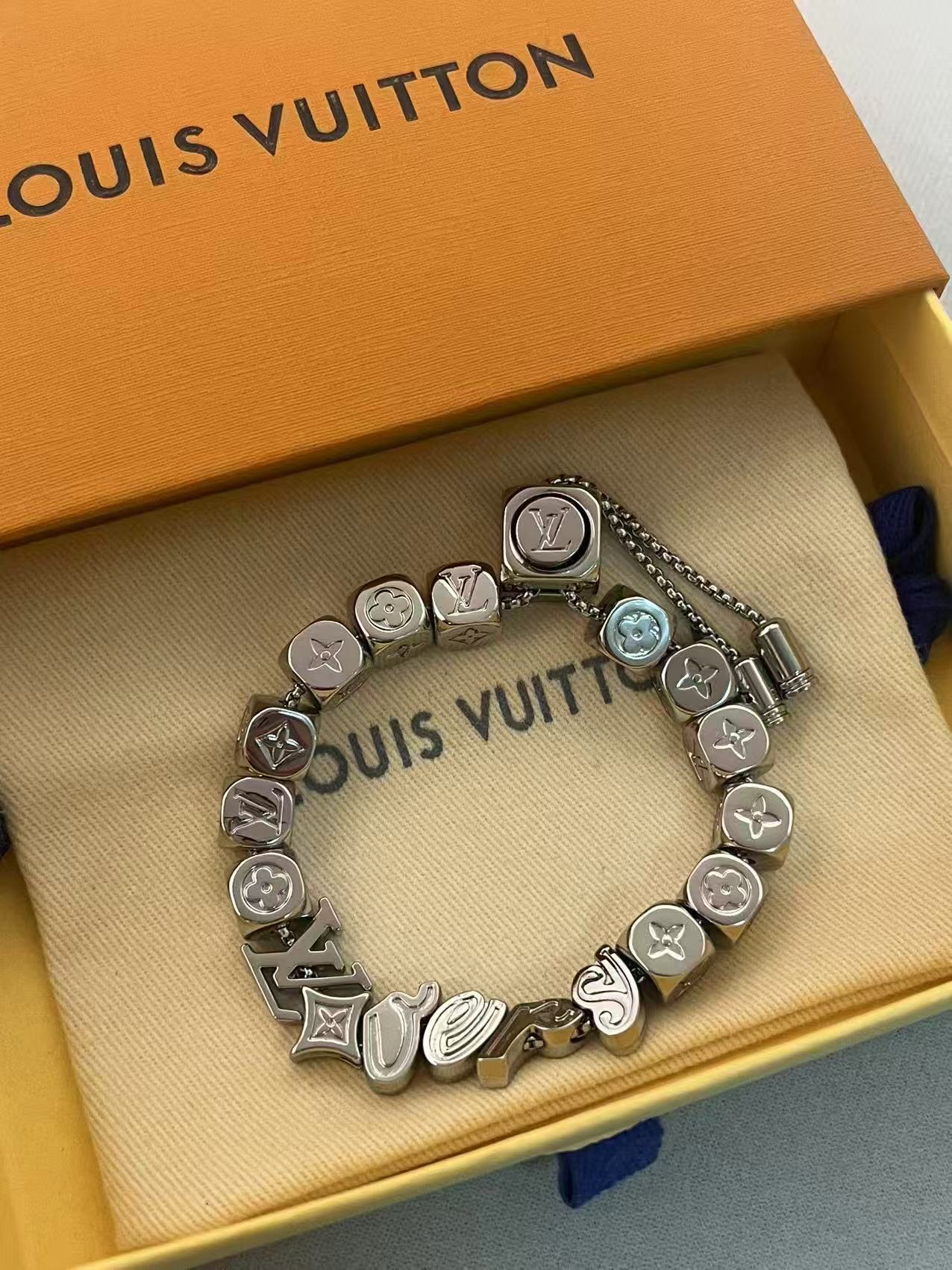 Louis vuitton ブレスレット･LV バーズ ダイス