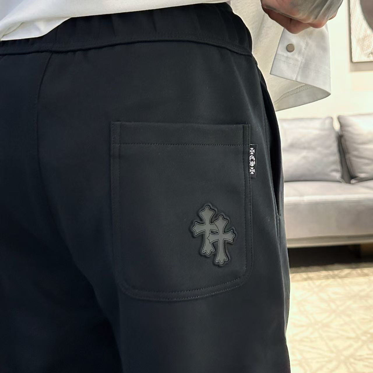 クロムハーツ　パンツ