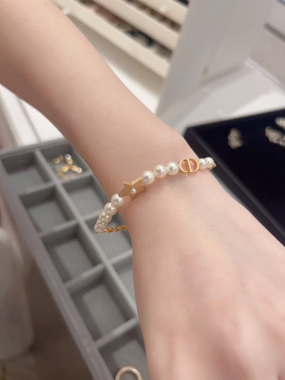 Lucky Dior ブレスレット