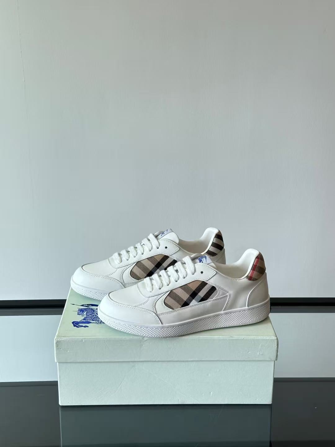 Prada レザー＆チェック テラススニーカー​