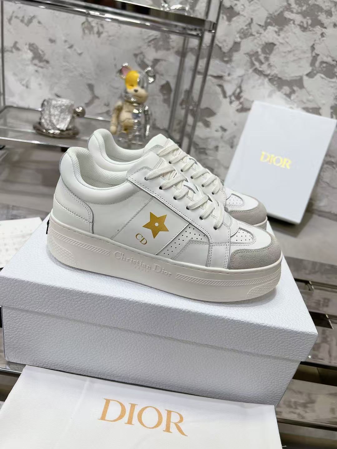 Dior Star プラットフォームスニーカー カーフスキン & スエードカーフスキン