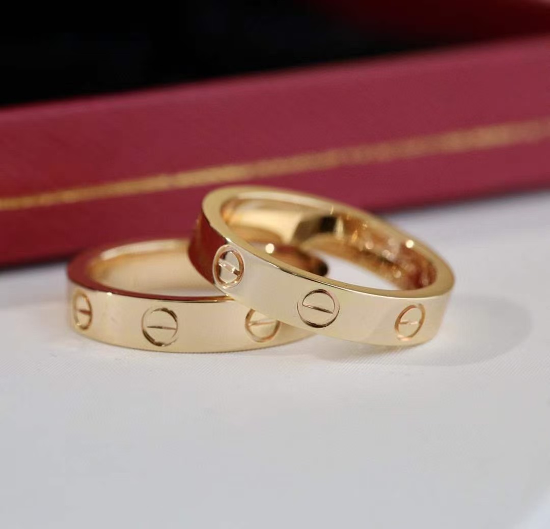 Love リング、スモールモデル