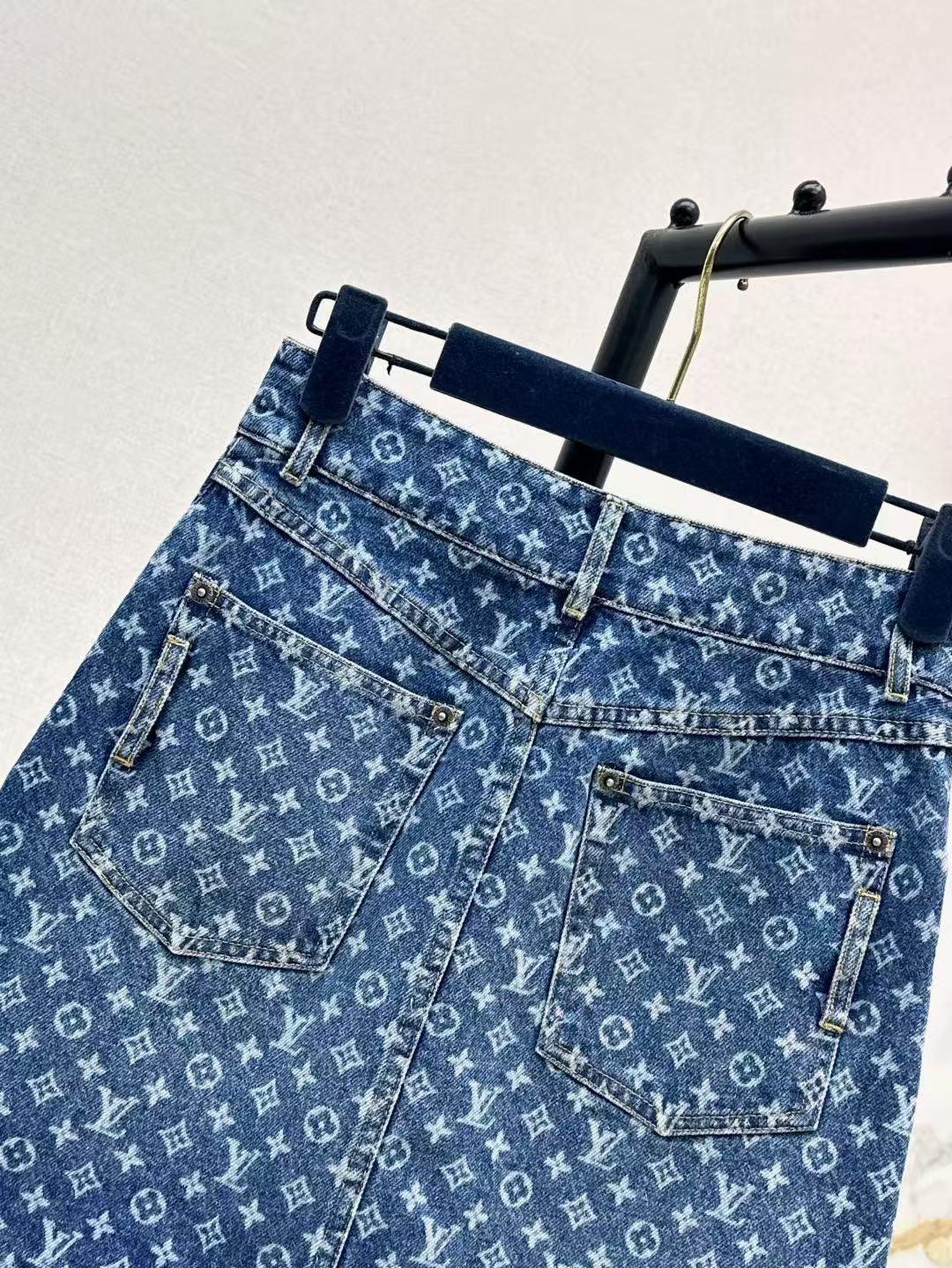 Louis vuitton モノグラム デニム ミニスカート