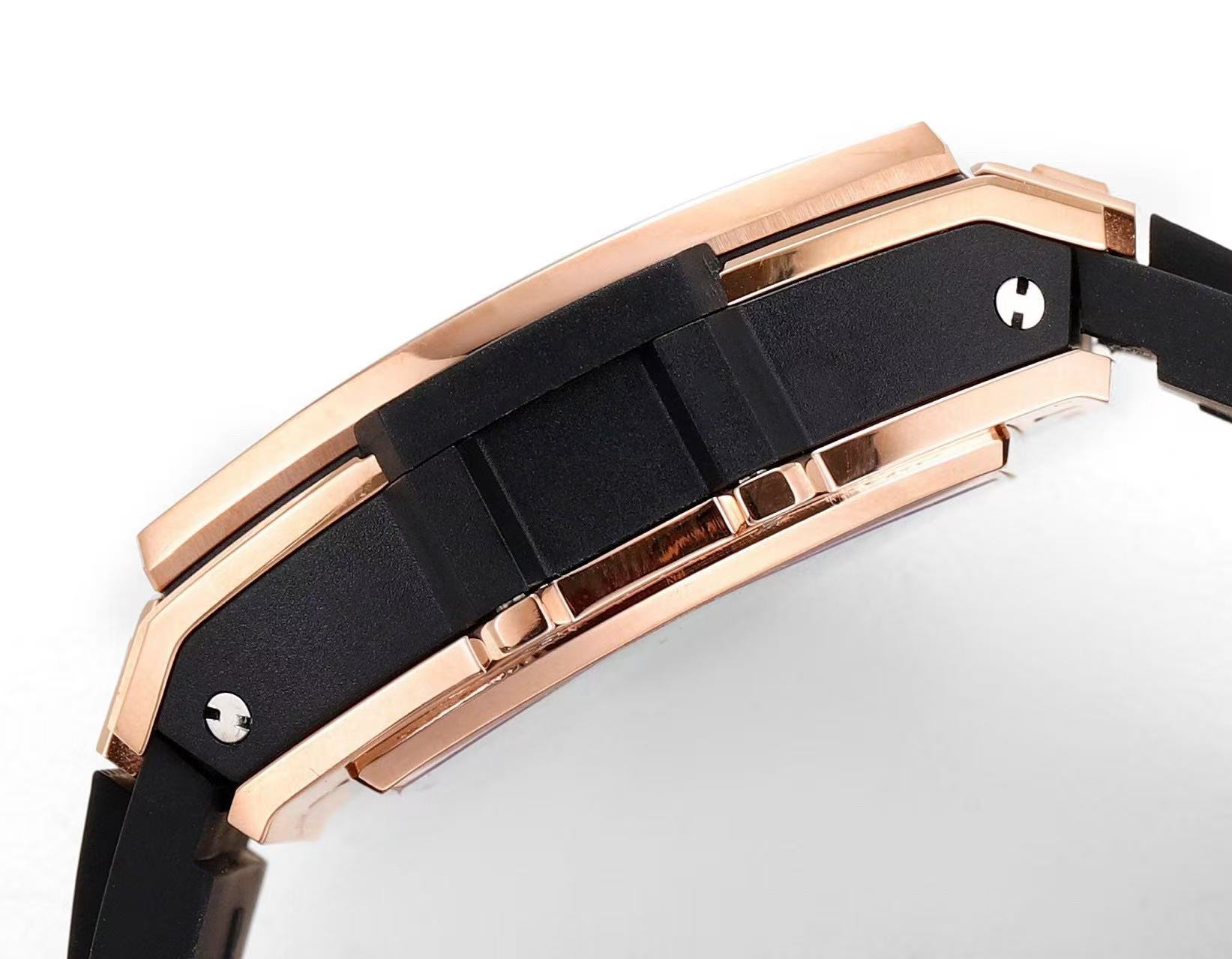 HUBLOT ウブロ  キングゴールド