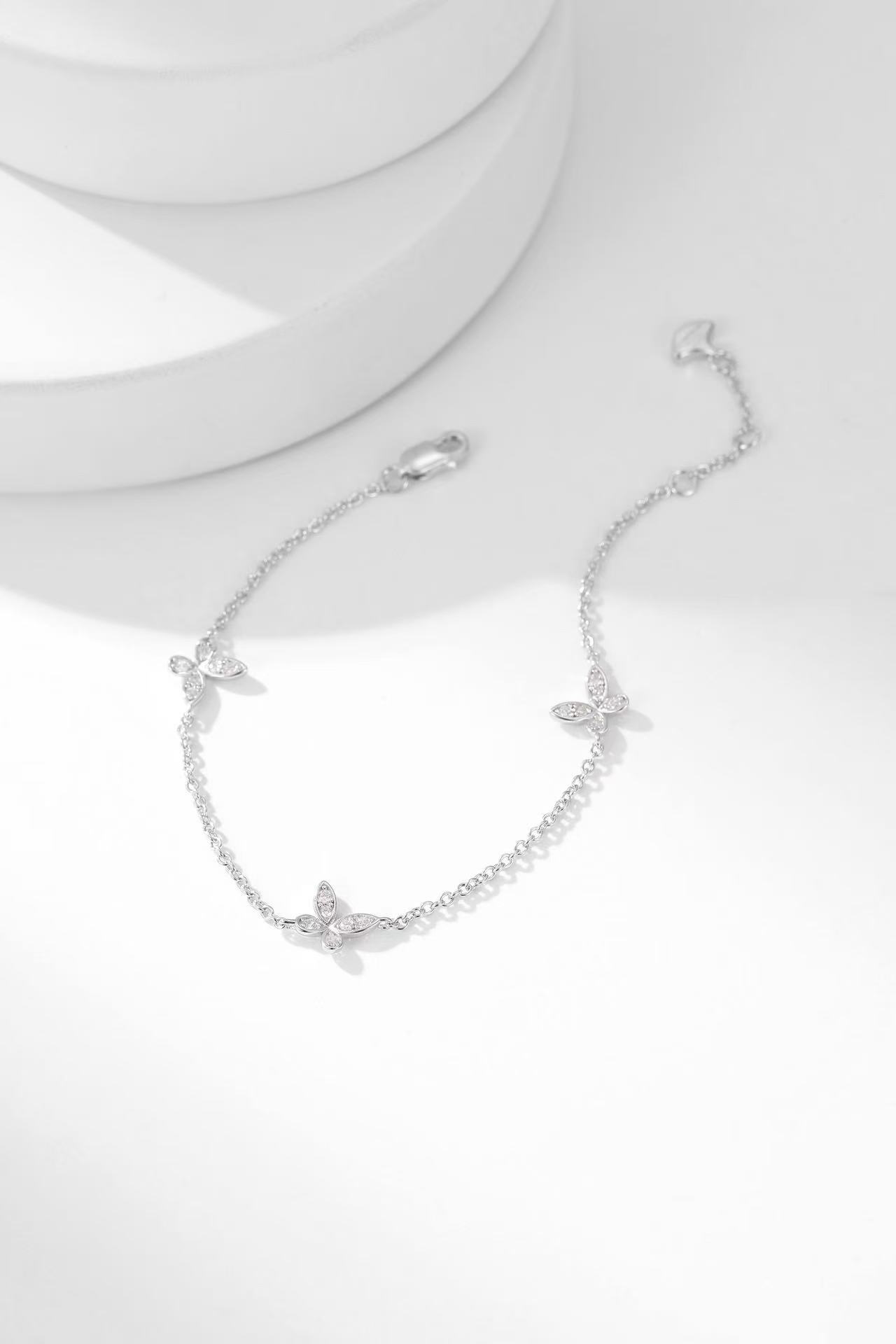 Graff パヴェ バタフライ ダイヤモンド プティ ブレスレット