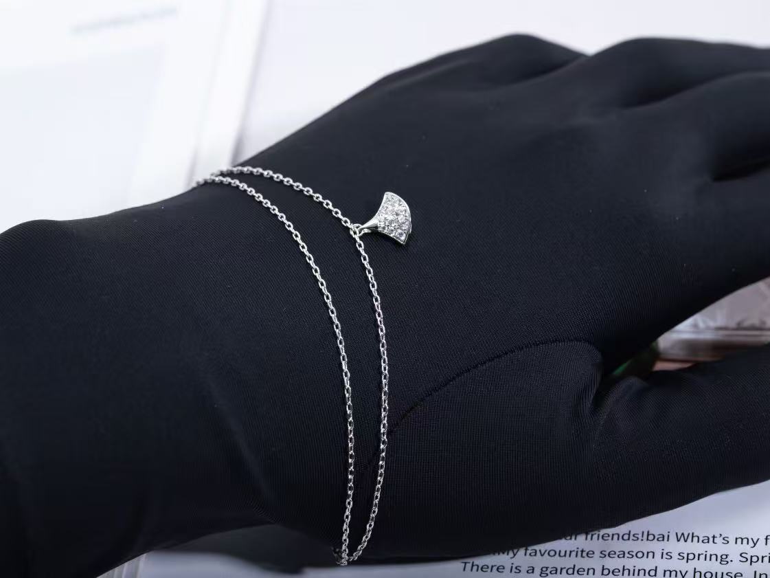 Bvlgari ディーヴァ ドリーム ブレスレット