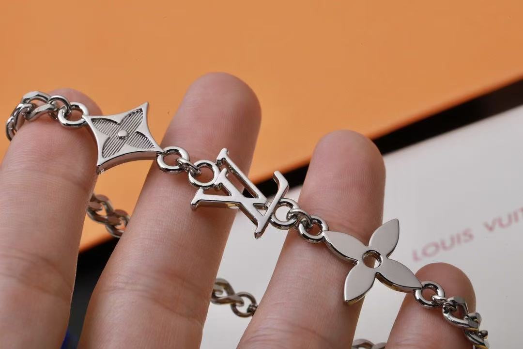 Louis vuitton ブレスレット･モノグラム ロウ