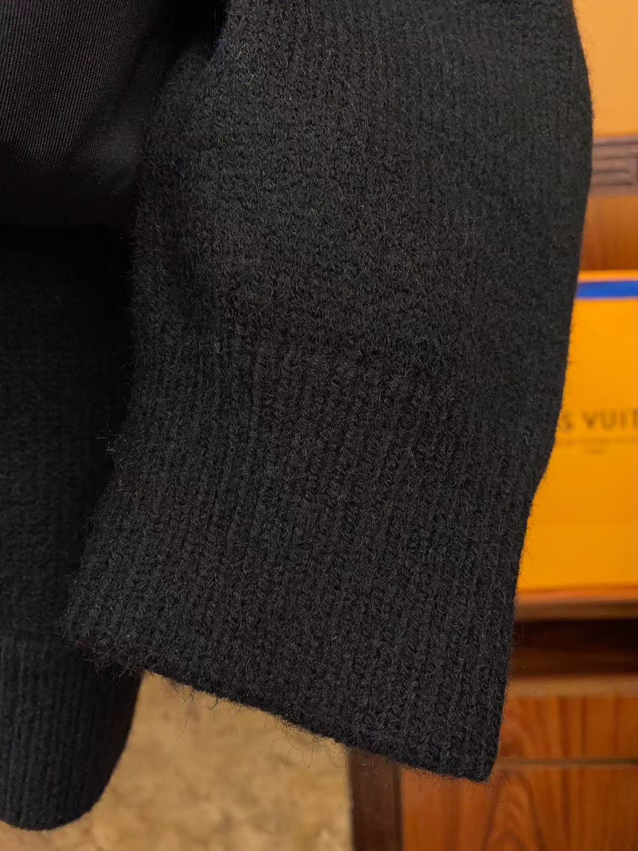 Louis vuitton エンベリッシュドロングスリーブメリノウールクルーネック