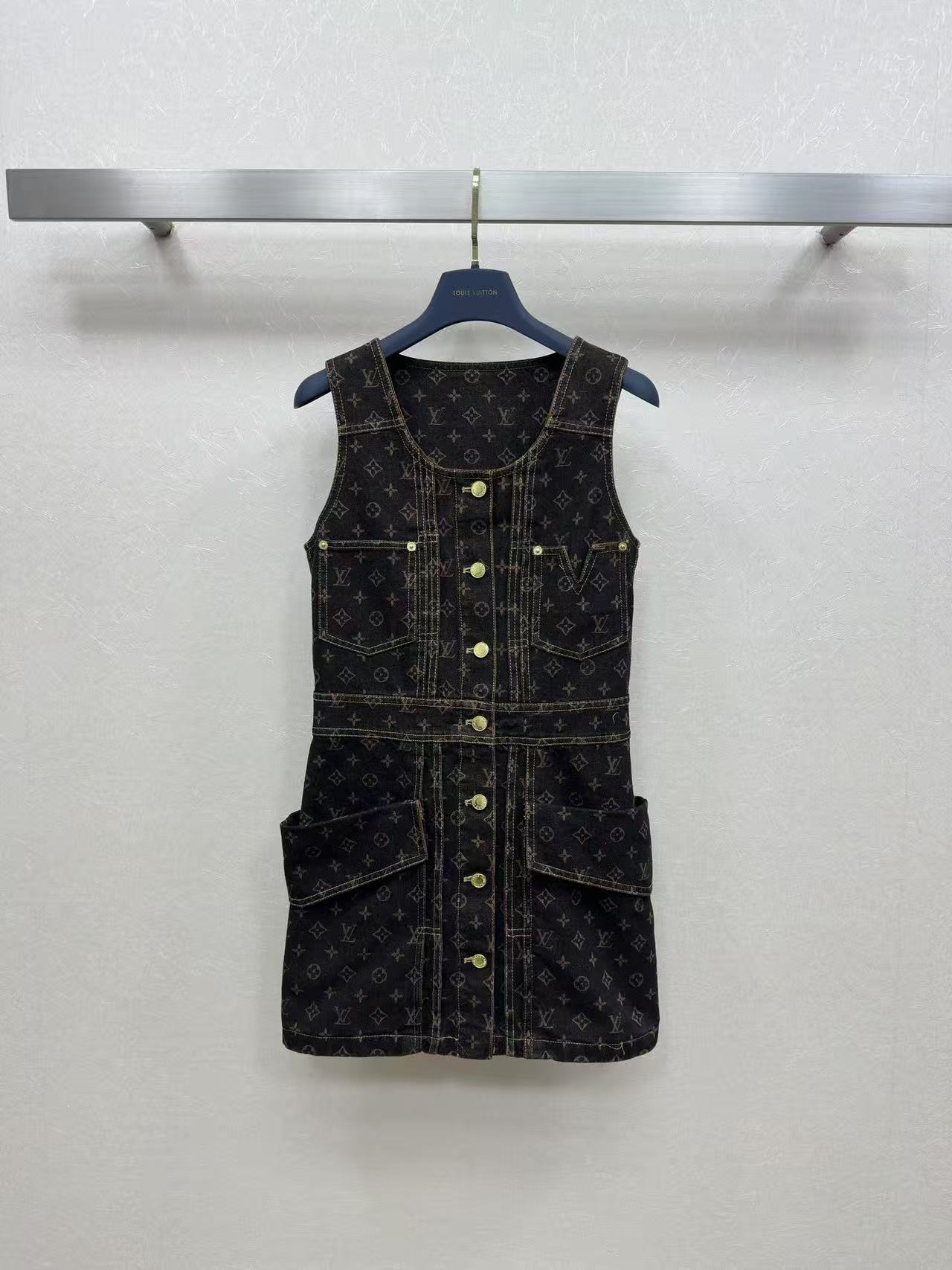Louis vuitton モノグラム デニム ボタンフロントドレス