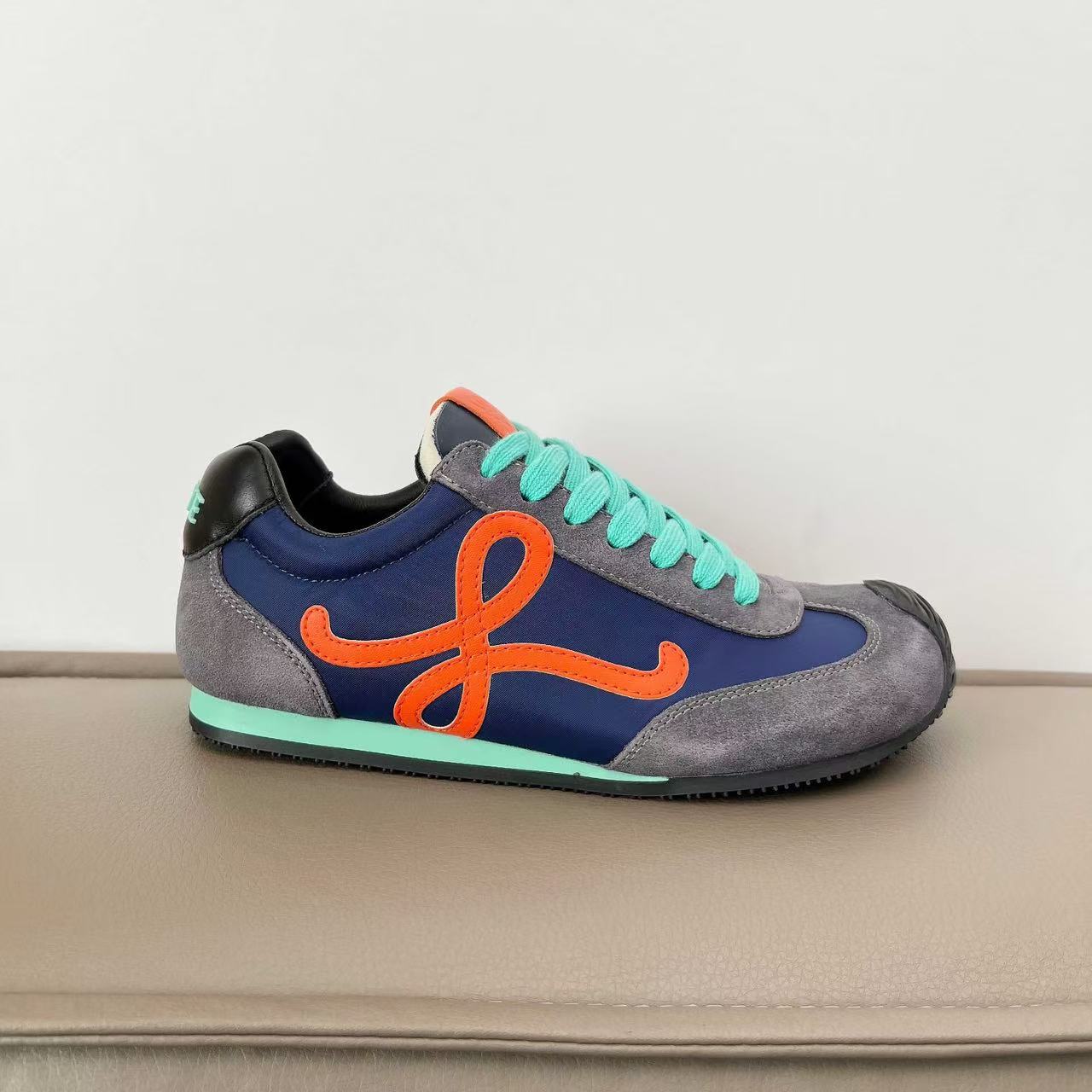 Loewe バレエランナー 2.0（ナイロン&カーフ）