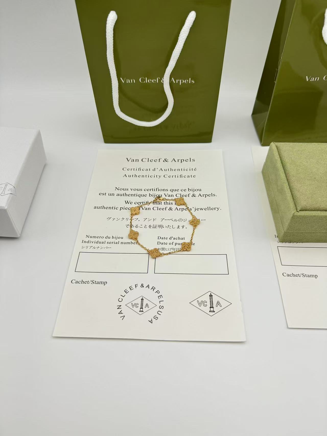 スウィート アルハンブラ ブレスレット、6モチーフ