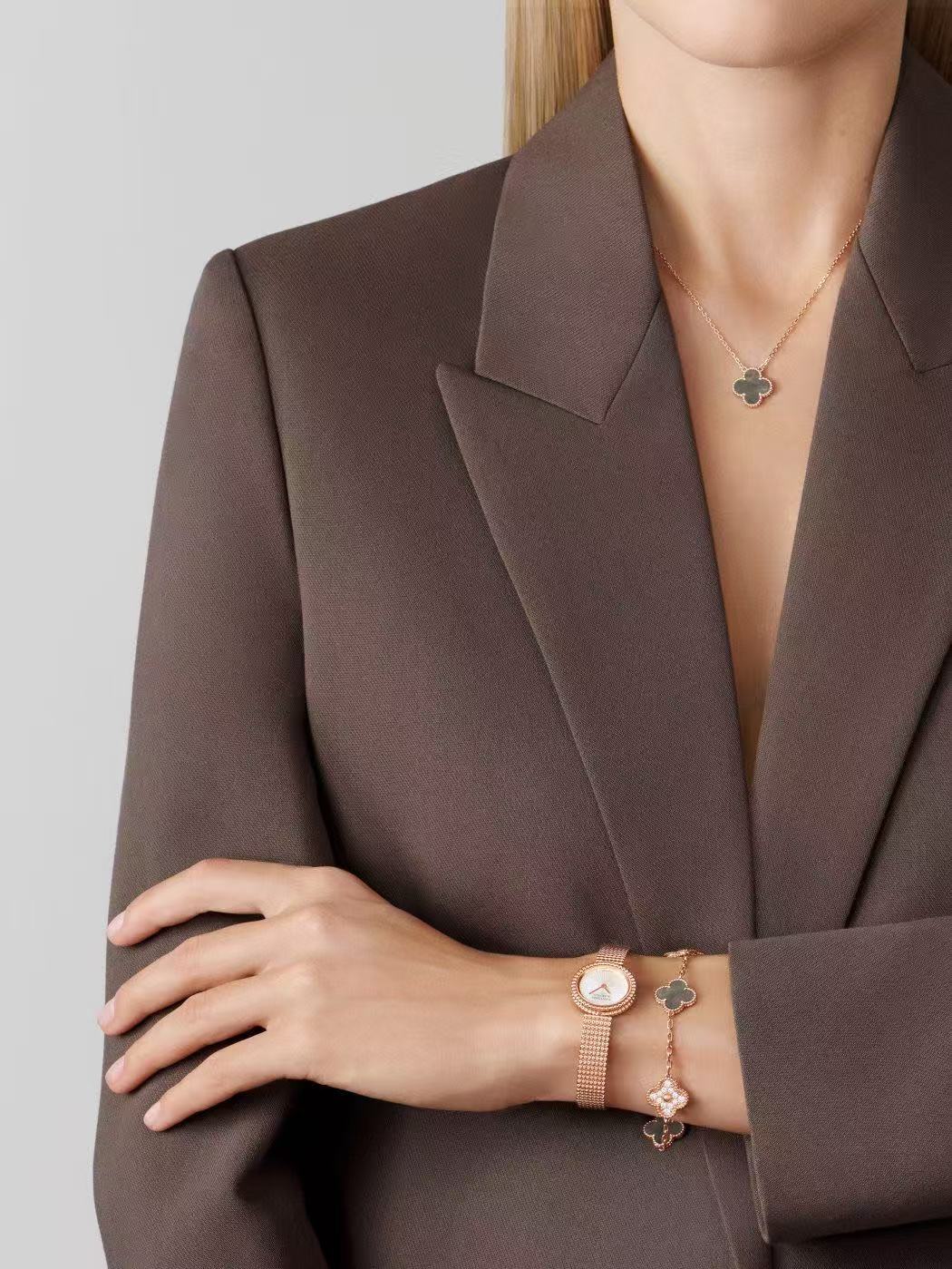 ヴィンテージ アルハンブラ ブレスレット、5モチーフ