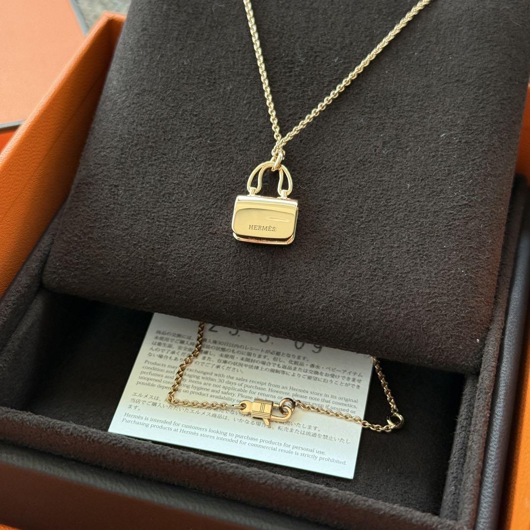 エルメス　ペンダント 《アミュレット》 コンスタンス　ネックレス