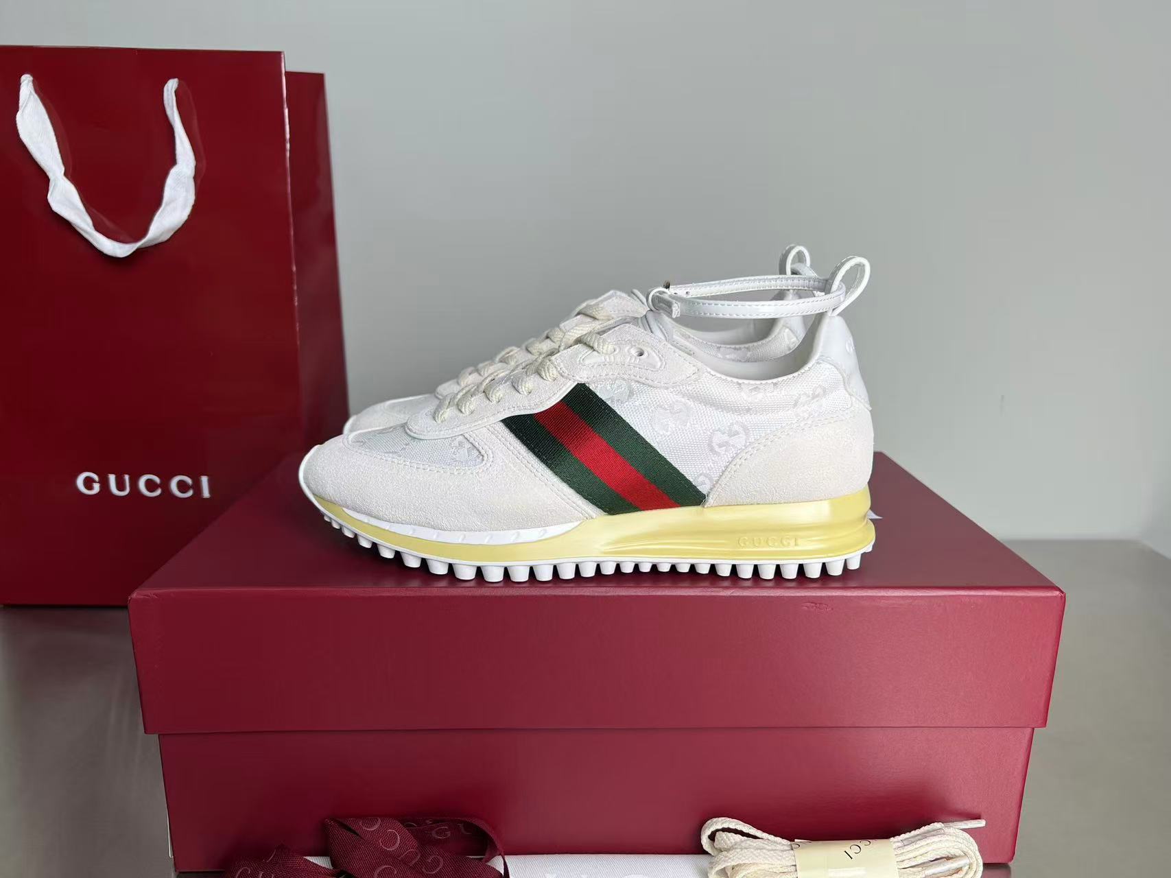GUCCI〔グッチ リモーション〕ウィメンズ スニーカー