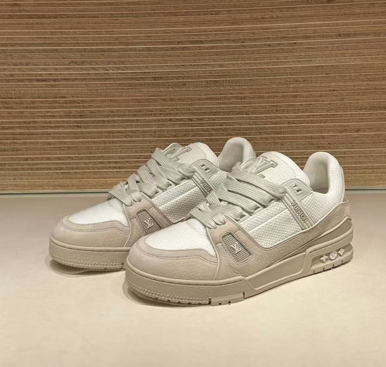 Louis vuitton トレイナー スニーカー