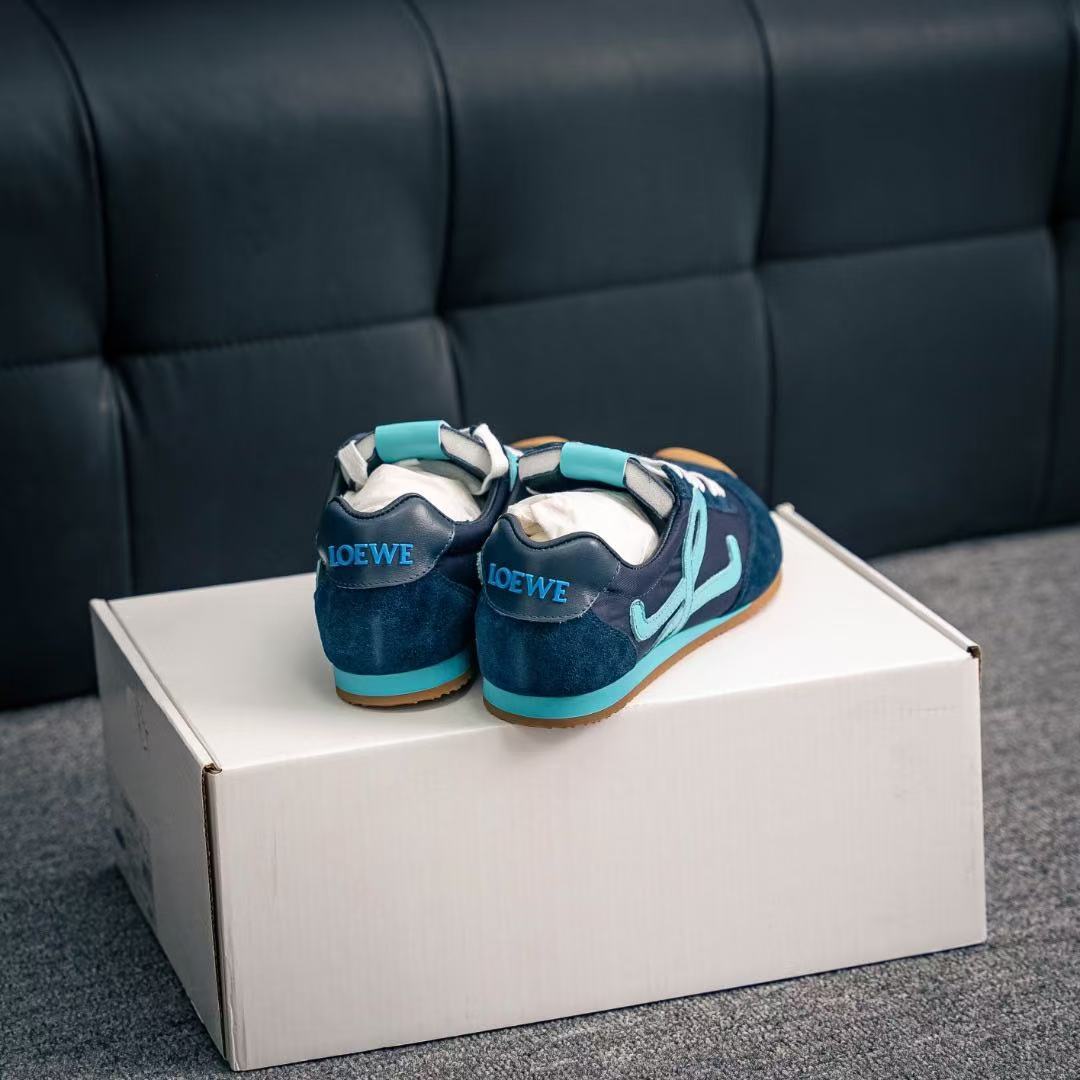 Loewe バレエランナー 2.0（ナイロン&カーフ）