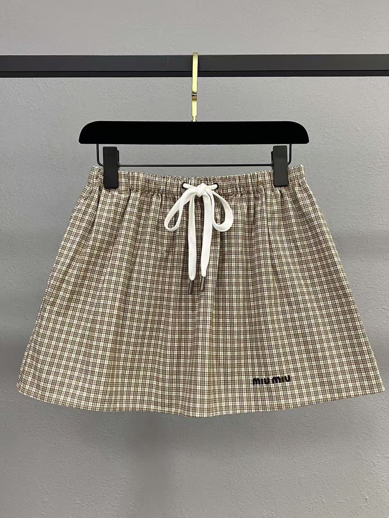 MIUMIU チェック ミニスカート