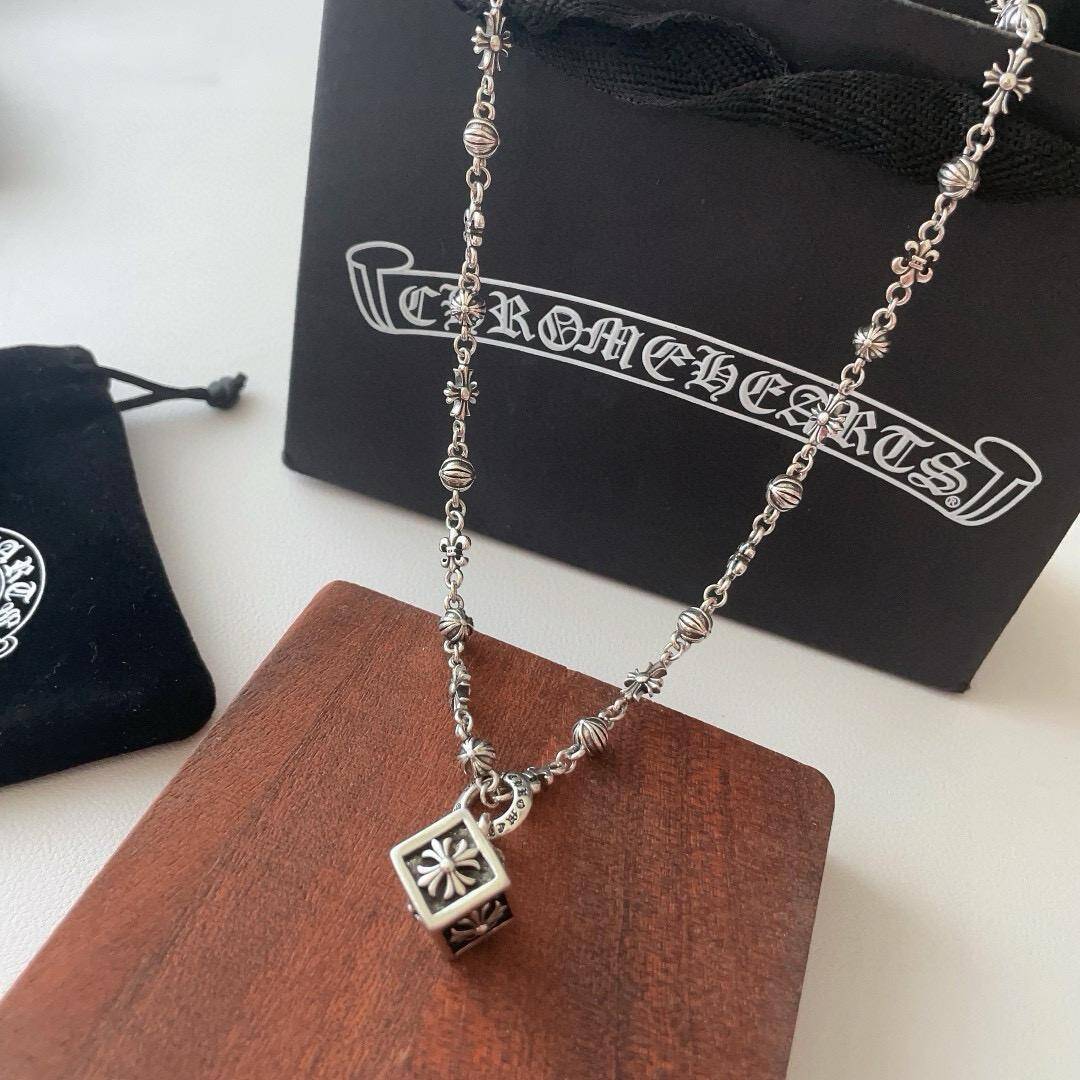 Chrome Hearts フラワーモチーフ ネックレス