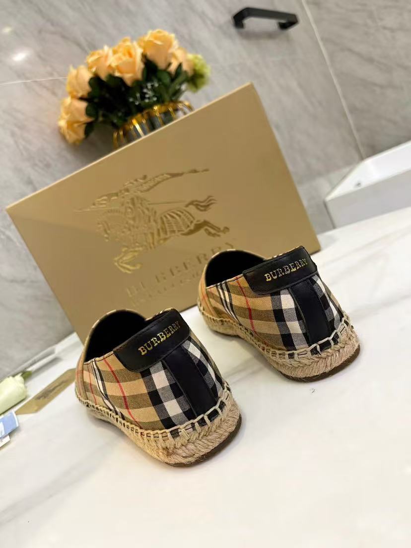 Burberry チェック ミューズ エスパドリーユ