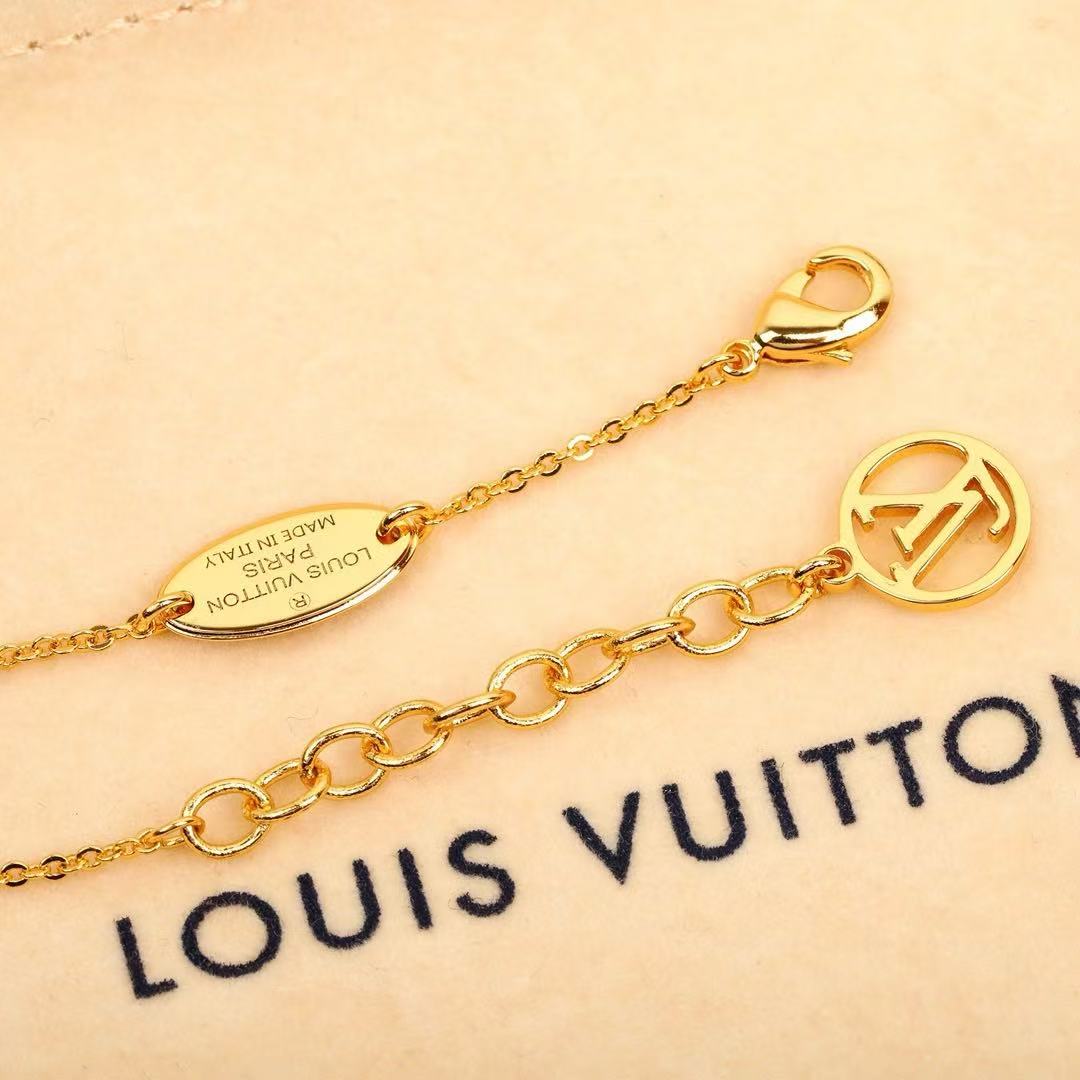 Louis vuitton ブレスレット･ナノグラム