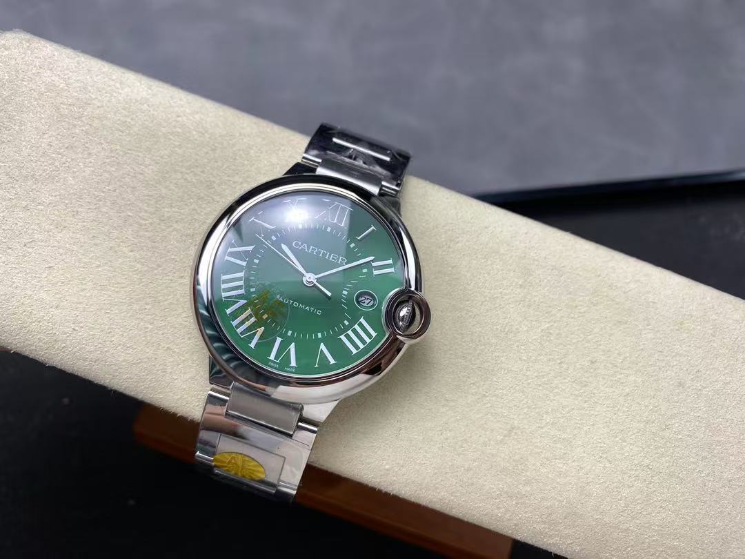 Cartier Ballon Bleu de Cartier watch バロン ブルー ドゥ カルティエ ウォッチ