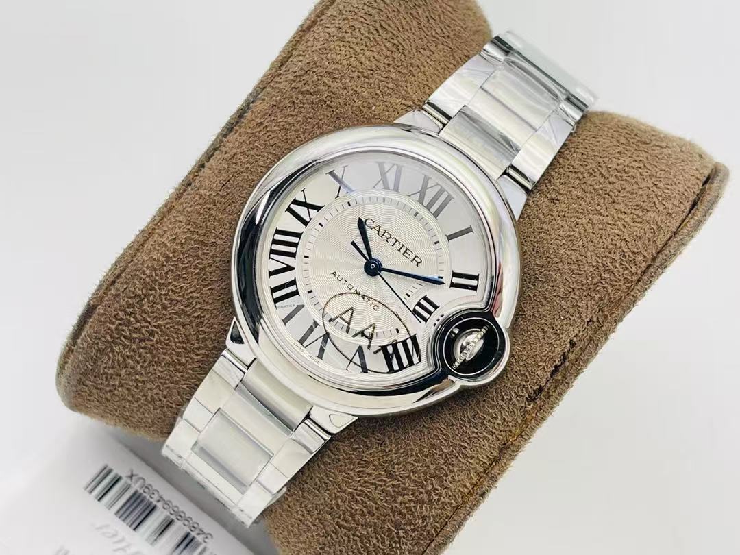 Cartier Ballon Bleu de Cartier watch バロン ブルー ドゥ カルティエ ウォッチ