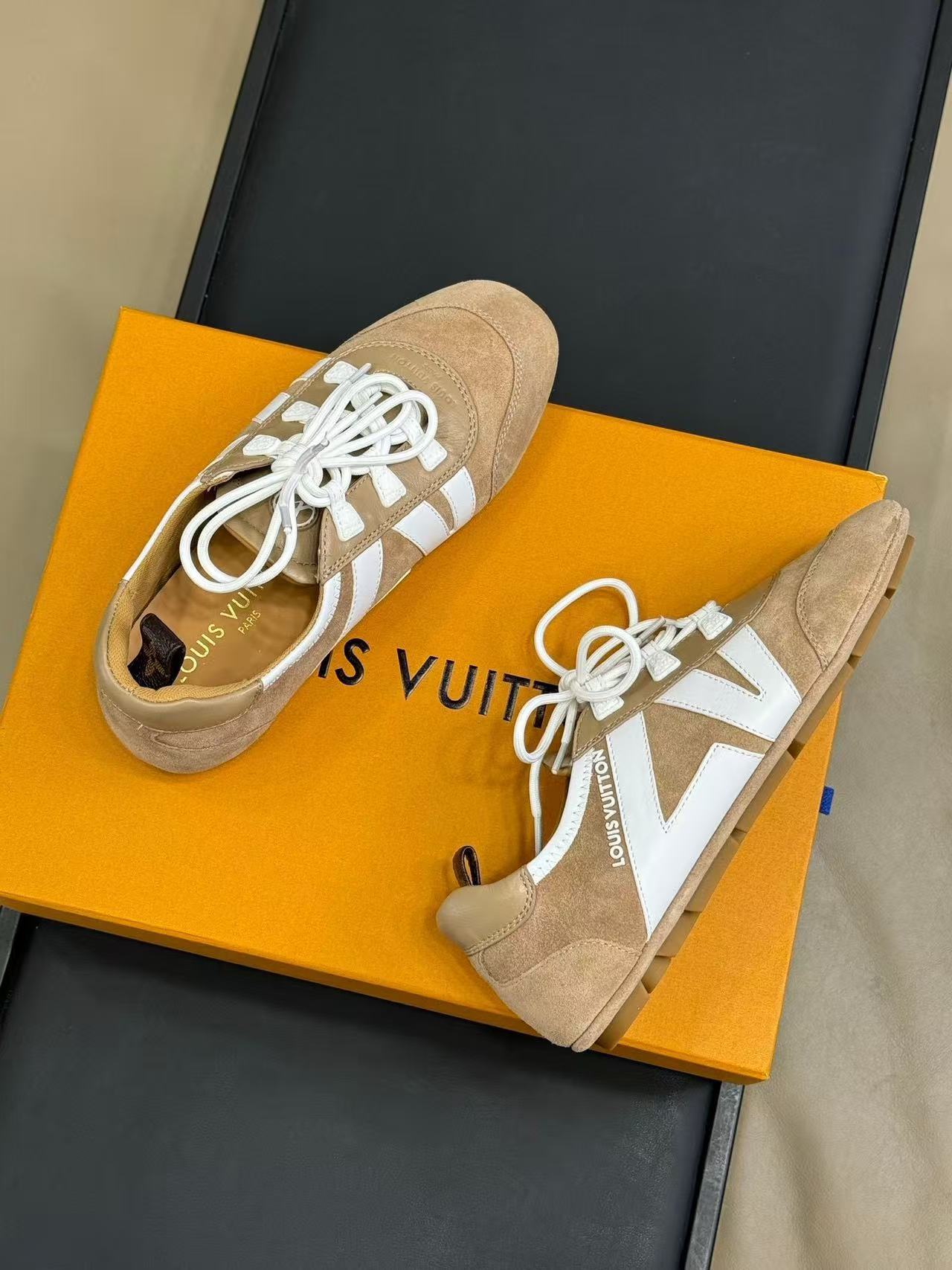 Louis vuitton スニーカリーナ