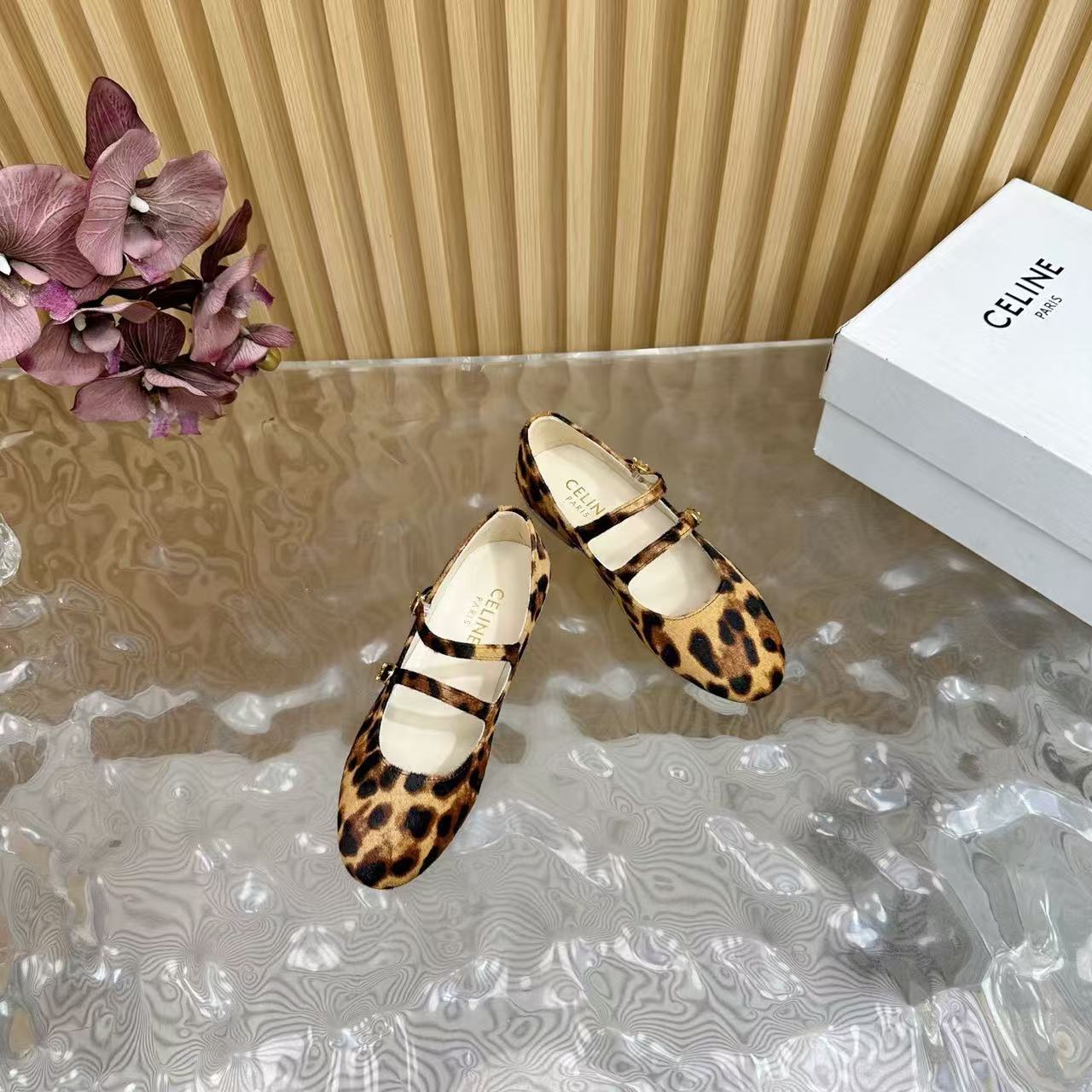 LES BALLERINES CELINE ダブルストラップ バレリーナ / レオパードプリント ヘアリーカーフスキン