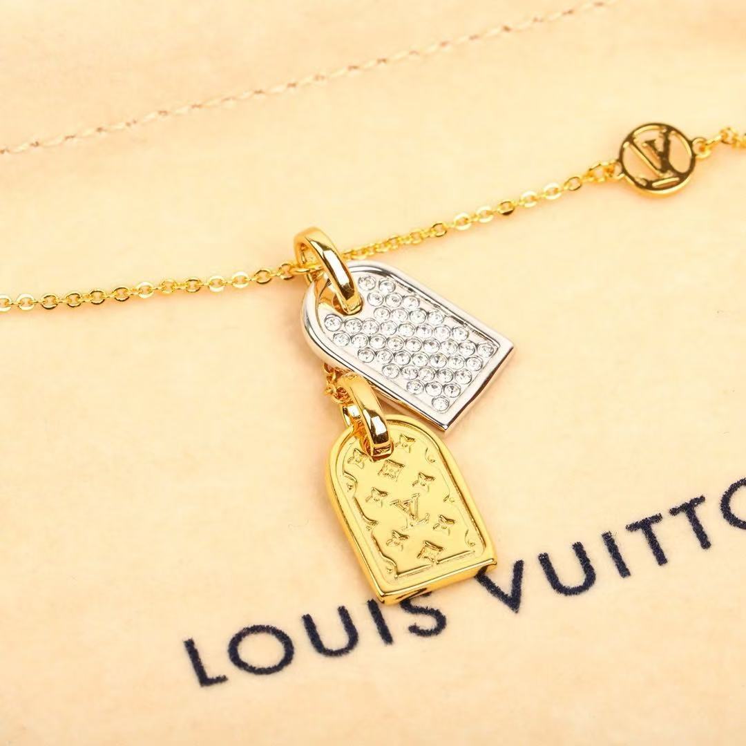 Louis vuitton ブレスレット･ナノグラム